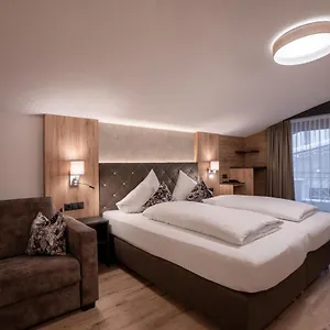 Alphotel Garni Salner 4*, Ischgl Österreich